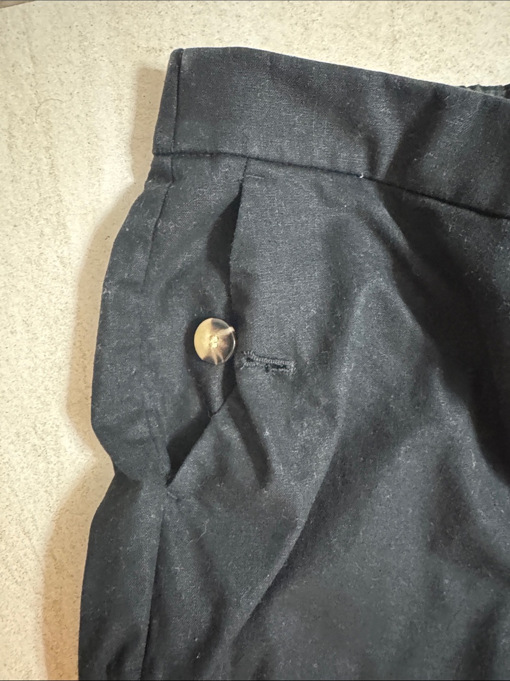 Linen ankle pants with stretchy back - Picture 3 of 4